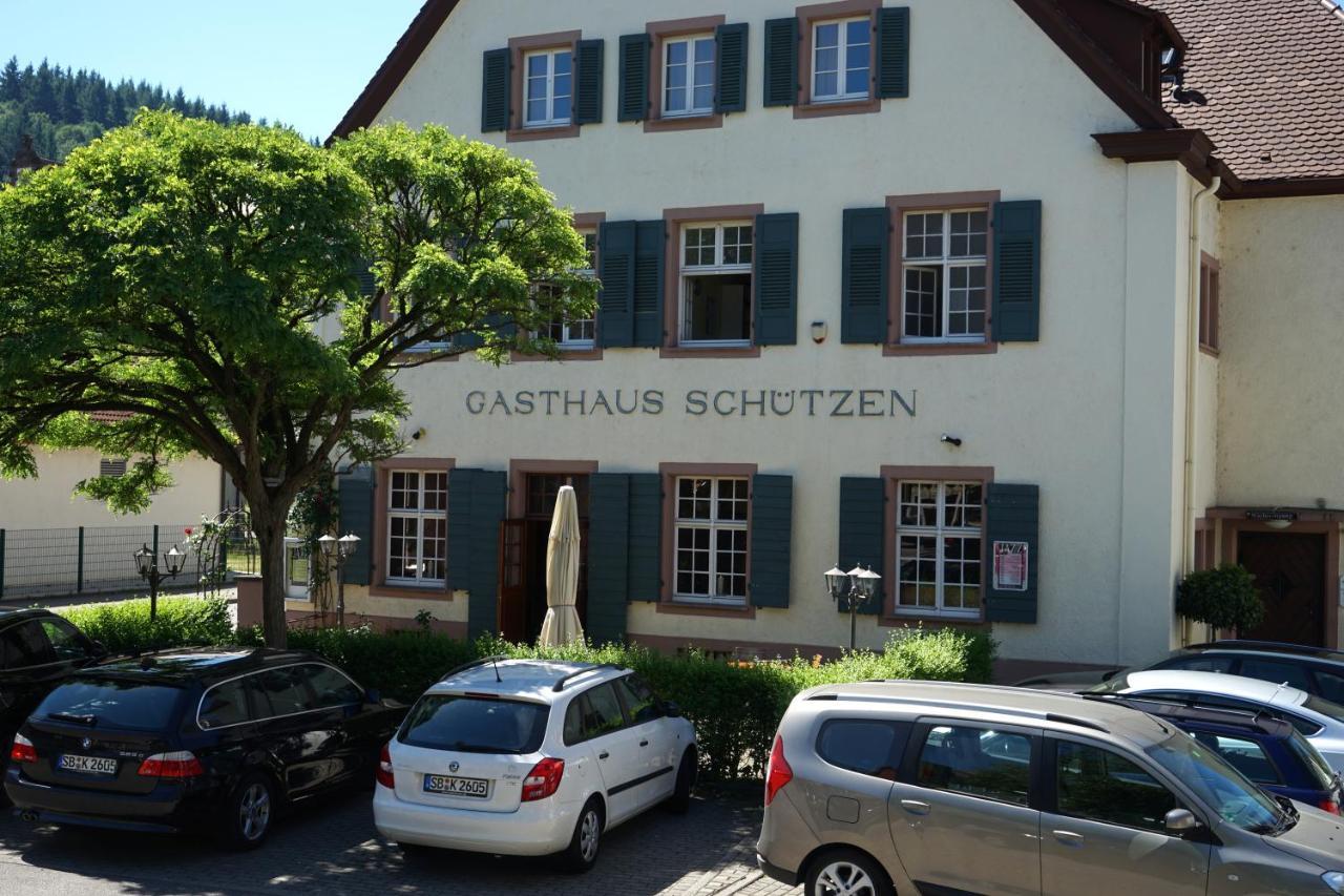 Hotel Gasthaus Schuetzen Фрайбург Экстерьер фото